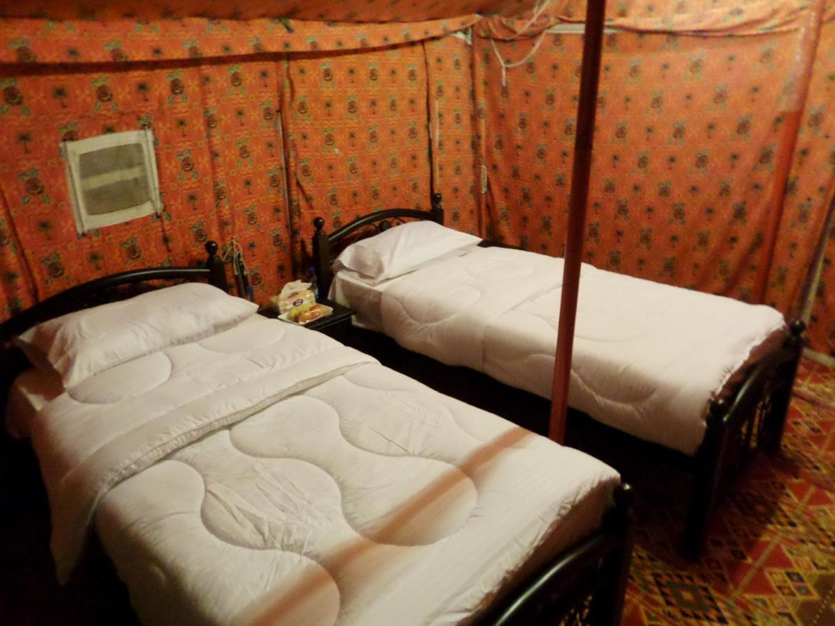 Hotel Royal Tours Permanent Camp Umm Lajj Exteriér fotografie